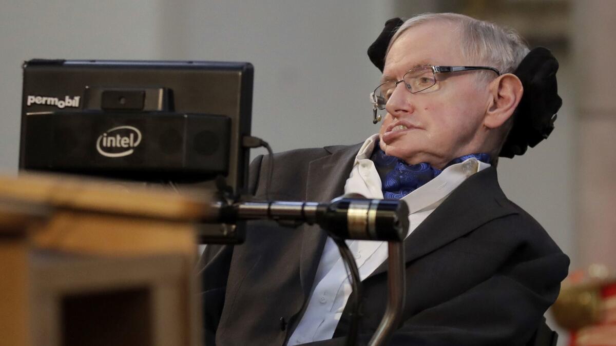 Stephen Hawking delivers a speech in London on March 6, 2017.