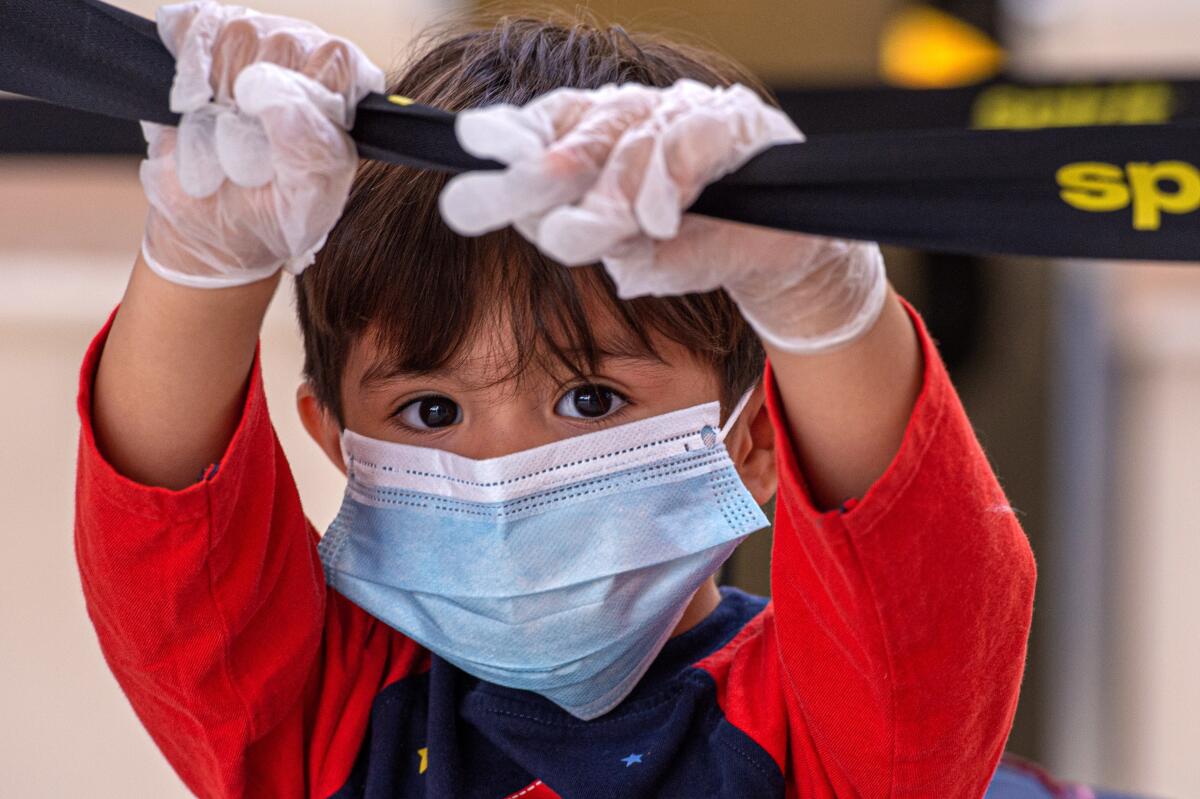 Niños que se contagian con el nuevo coronavirus muestran síntomas menos graves 