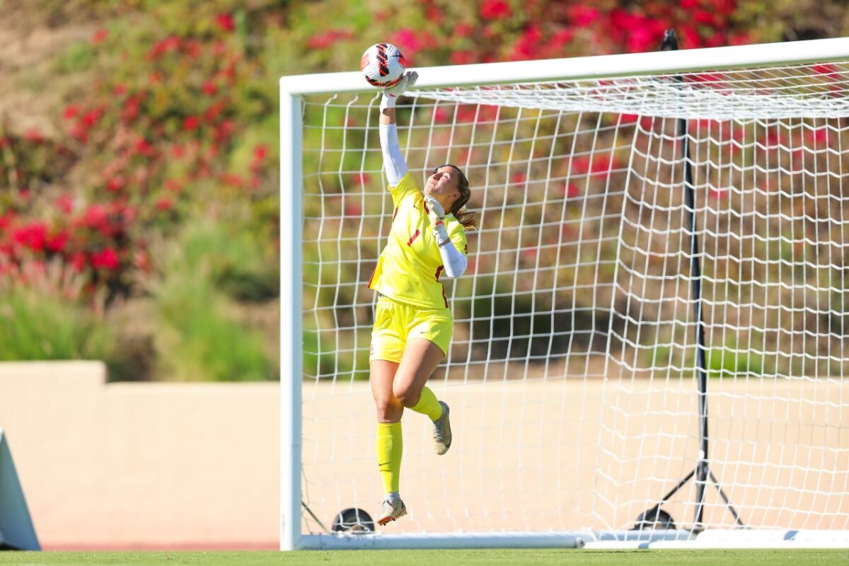 USC goalkeeper Anna Smith makes a save.