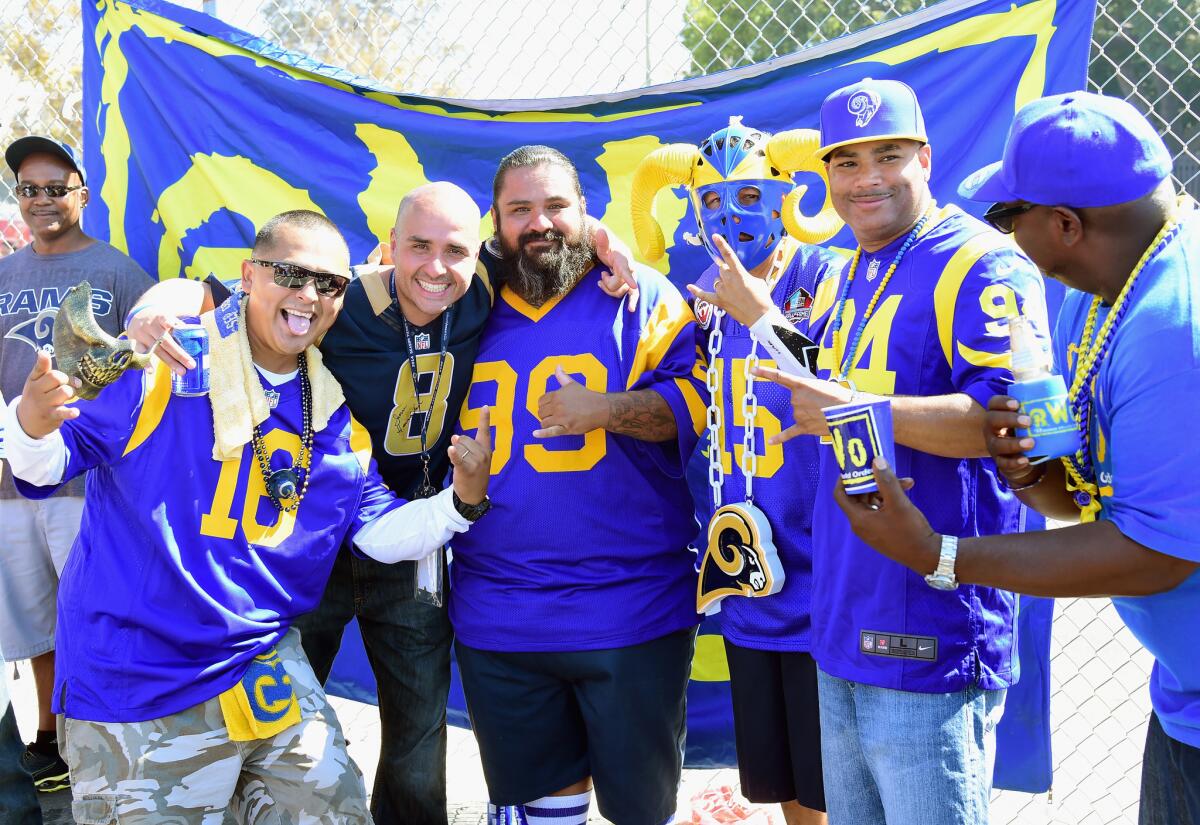 LOS ANGELES, CA - SEPTEMBER 18: Los Angeles Rams fans tailgate prior to the start of the game between the Los Angeles Rams and the Seattle Seahawks at Los Angeles Coliseum on September 18, 2016 in Los Angeles, California. (Photo by Harry How/Getty Images) ** OUTS - ELSENT, FPG, CM - OUTS * NM, PH, VA if sourced by CT, LA or MoD **