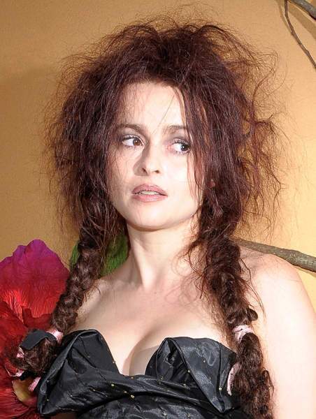 Some actresses belong in the Bad Hair Hall of Fame. With this bedhead/braid rat's nest, we think Helena Bonham Carter may have secured her spot.