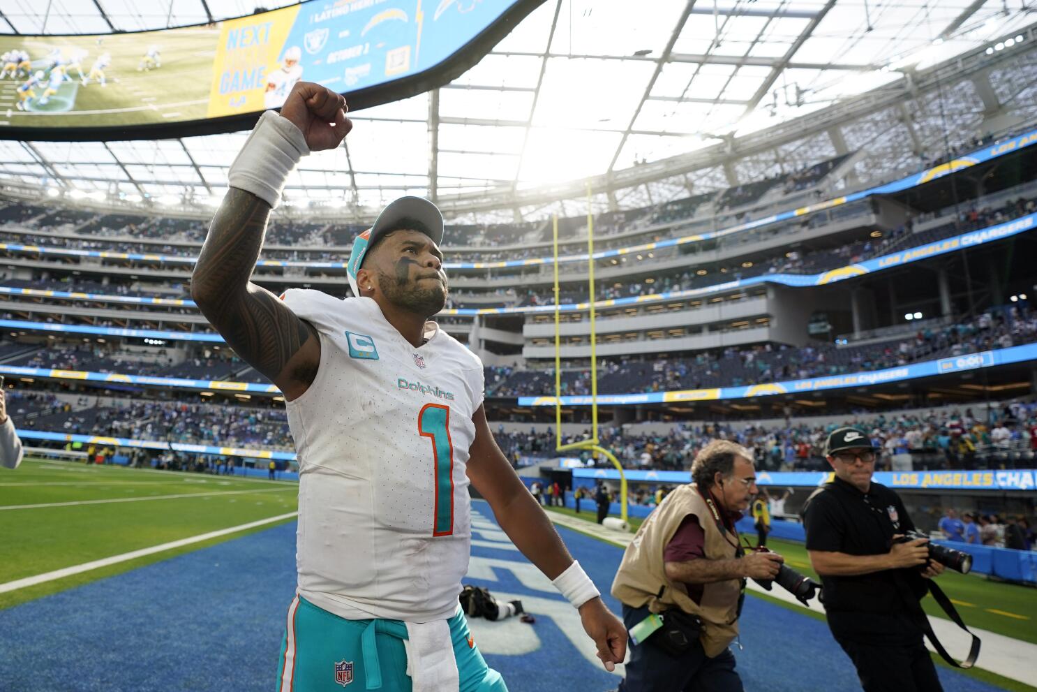 Dolphins bring NFL's top-ranked offense into Week 2 matchup with division  rival Patriots - The San Diego Union-Tribune