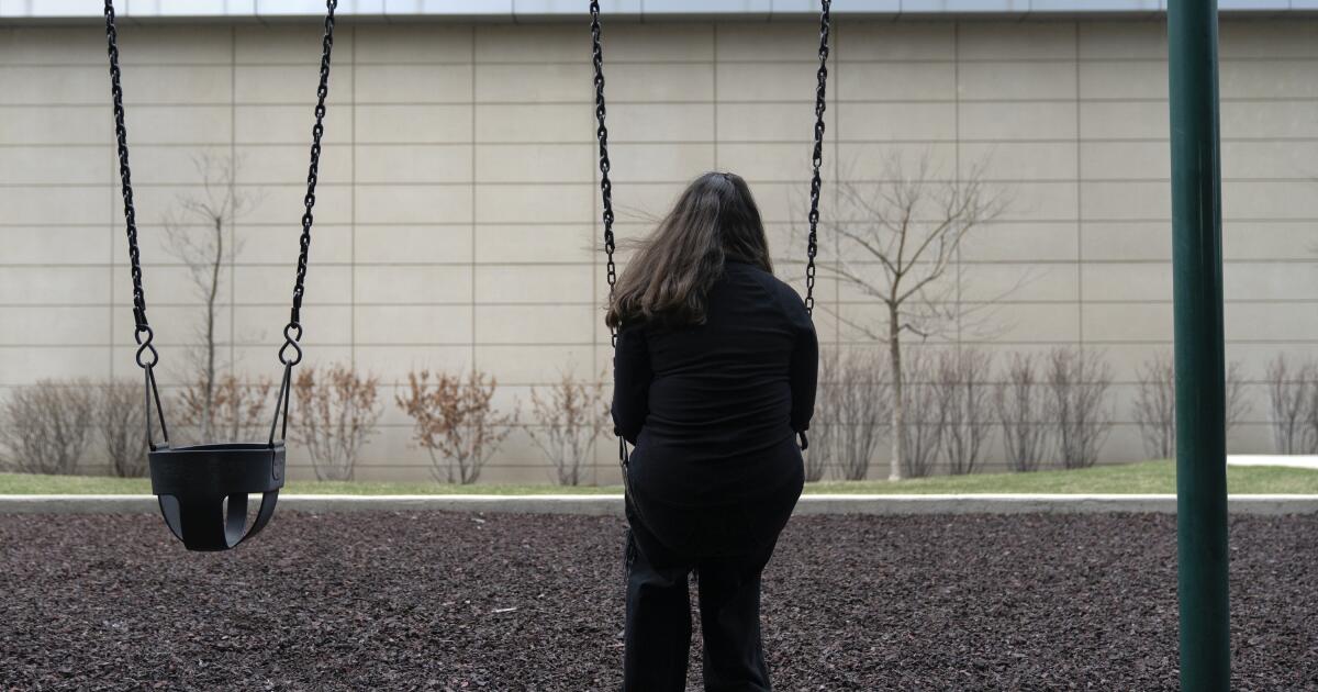 Depression was rising among young people in Southern California. COVID made it worse Depression was rising among young people in Southern California. COVID made it worse