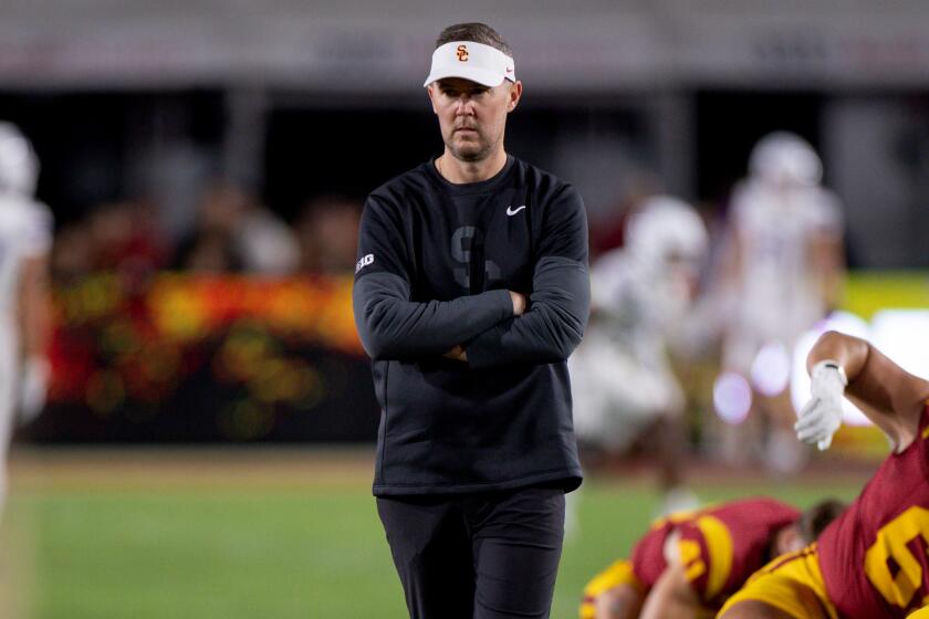 Los Angeles, CA - November 07: Southern California Trojans head coach Lincoln Riley.
