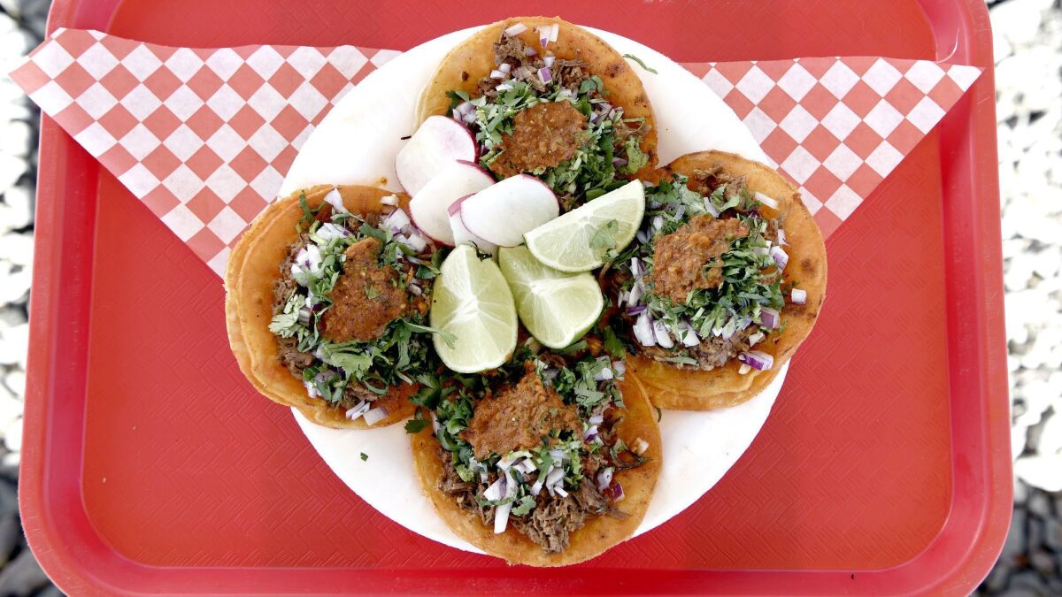 enhed mangfoldighed kurve Review: At Teddy's Red Tacos, Tijuana-style birria takes its place in the  beef canon - Los Angeles Times