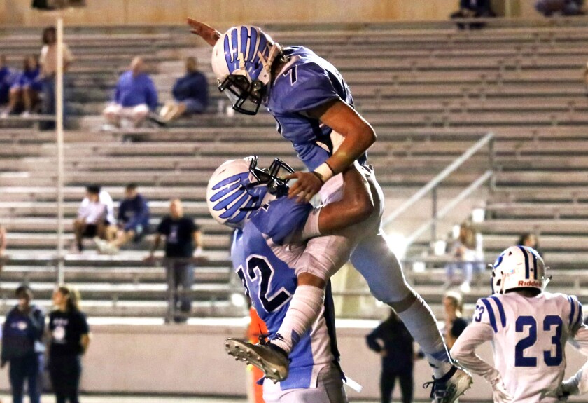 tn-blr-sp-burbank-crescenta-valley-football-20191004-8.jpg