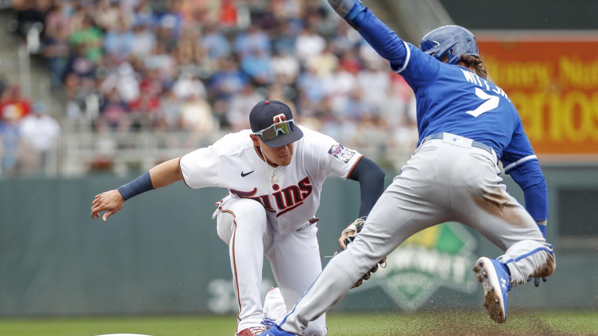 Bobby Witt Jr. leads Royals with 3 RBIs in 10-7 win over Twins - The San  Diego Union-Tribune