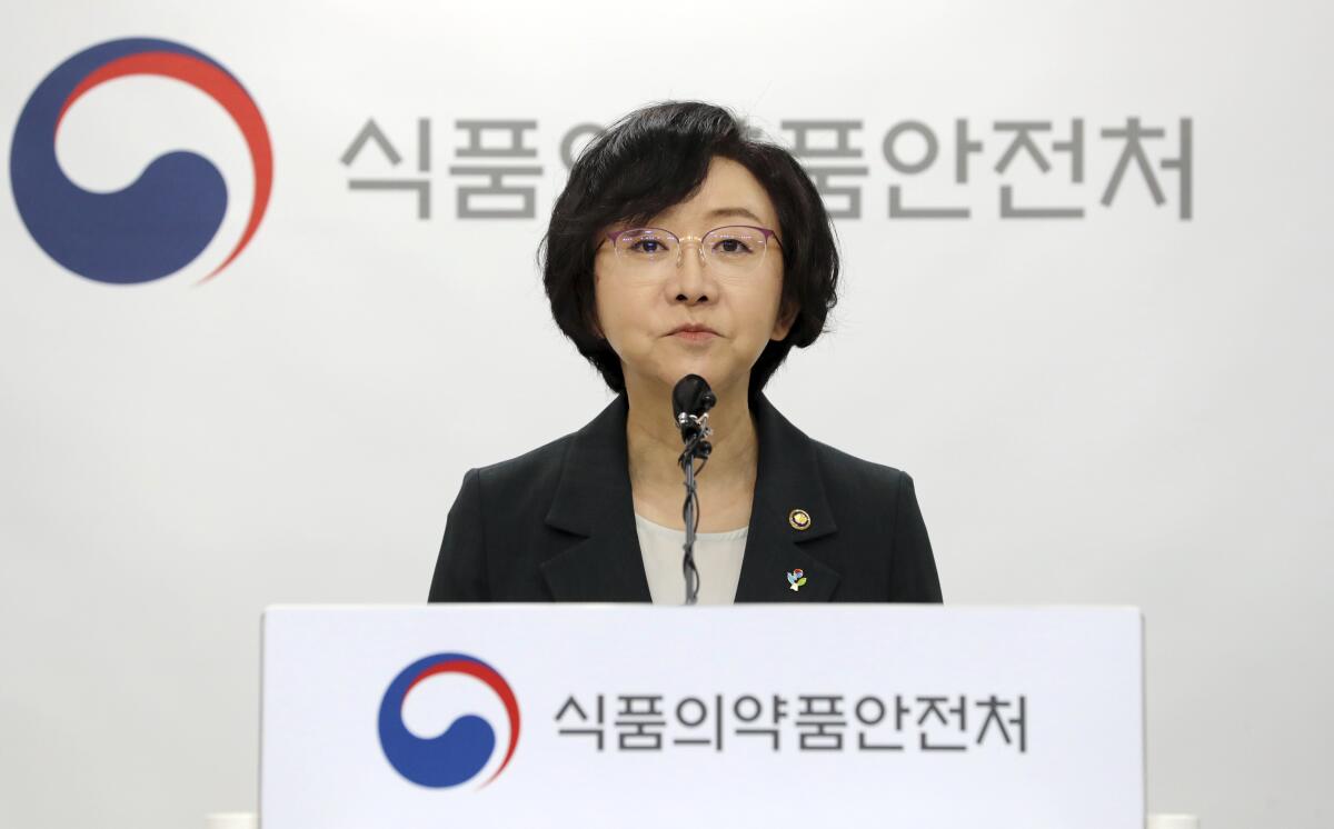 South Korean government minister of food and drug safety
