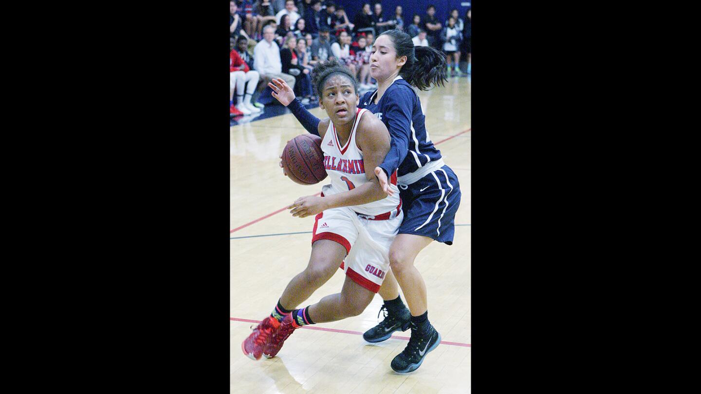 Photo Gallery: Santa Fe League girls' basketball, Bell Jeff vs. St. Genevieve