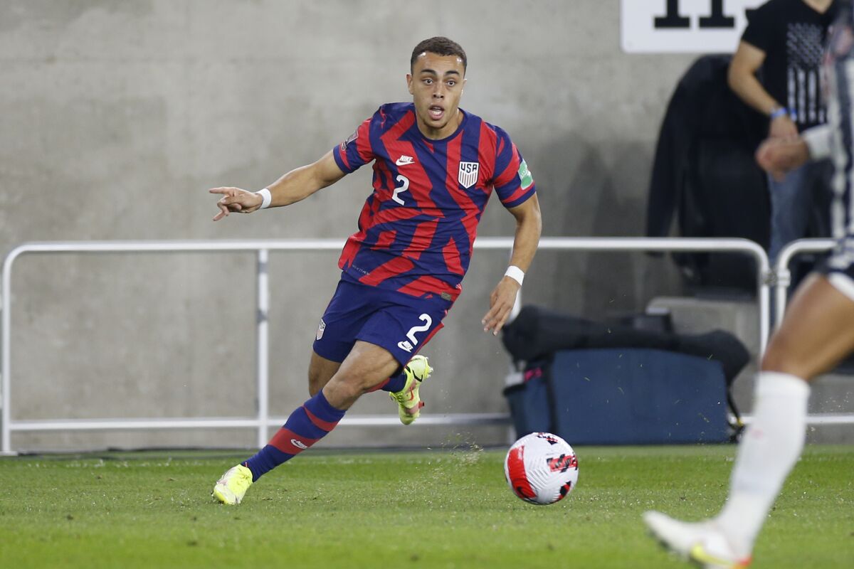 Sergiño Dest controls the ball during a match between the U.S. Men's national team and Costa Rica.