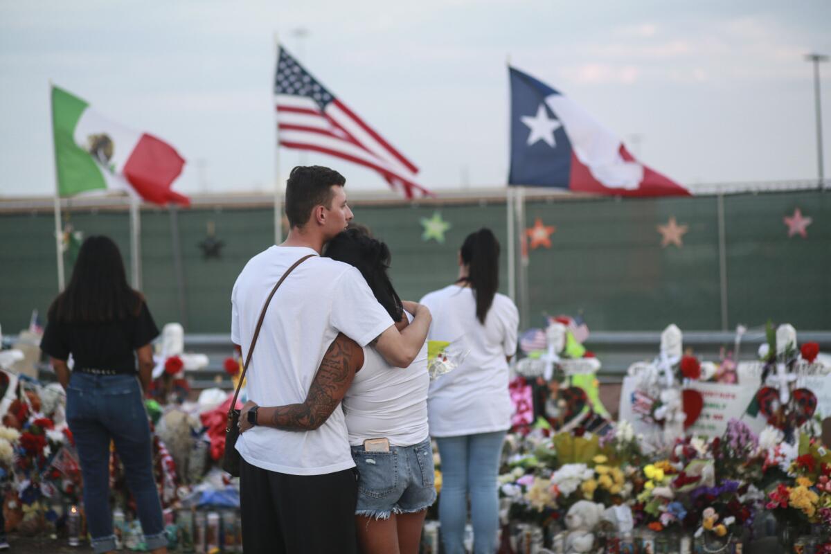 El Paso mourns shooting victims