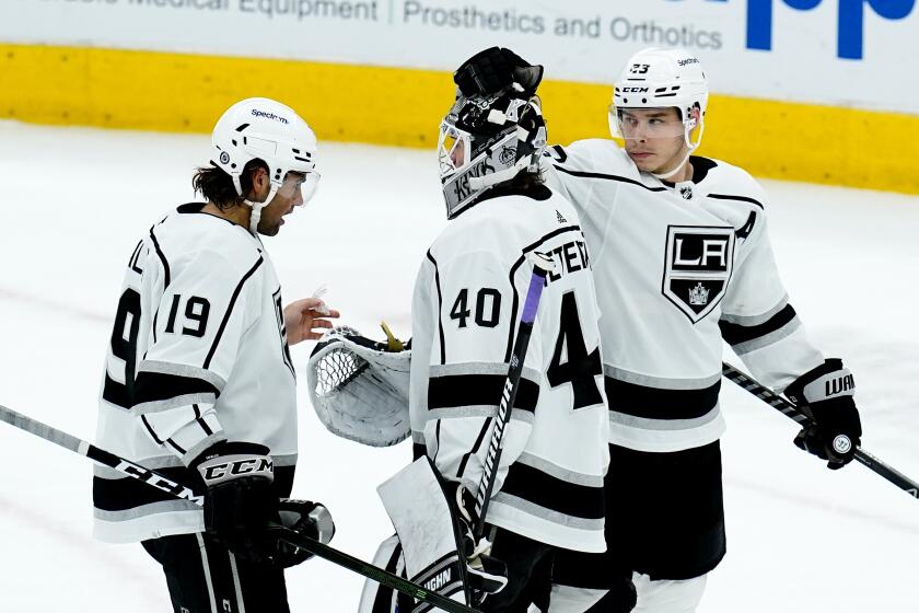 Toeing the line: Kings captain Dustin Brown plays on the edge, leads LA to Stanley  Cup final - The Hockey News