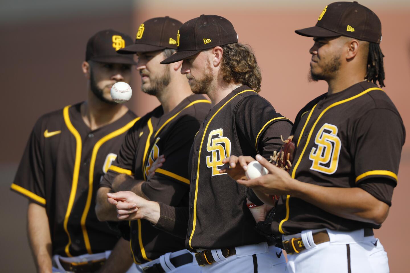 Swole' Machado back to show Padres he's still worth $300 million