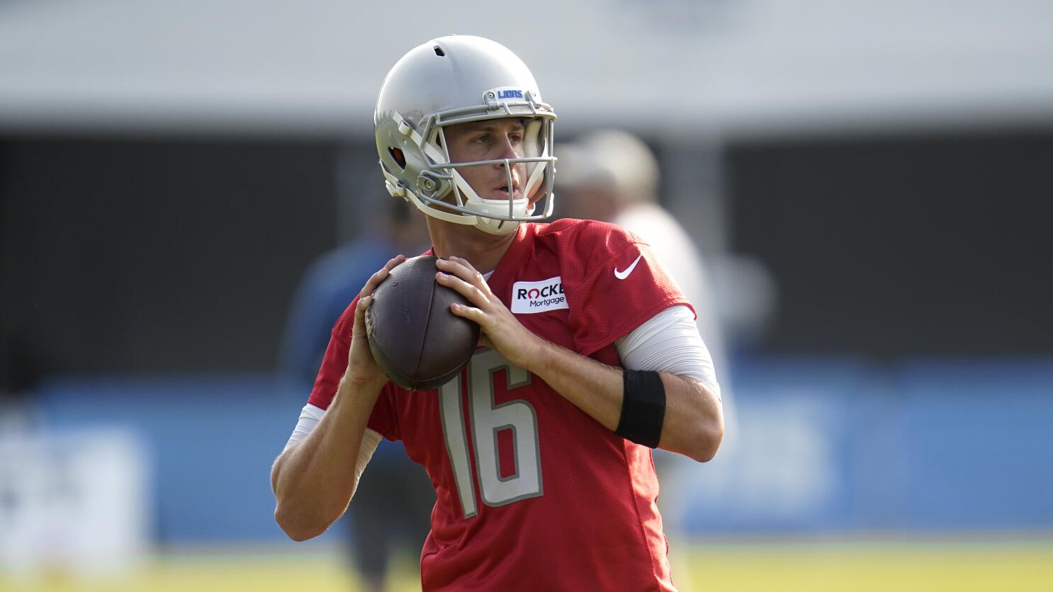 Goff, Lions face Stafford, Rams after making big QB trade - The