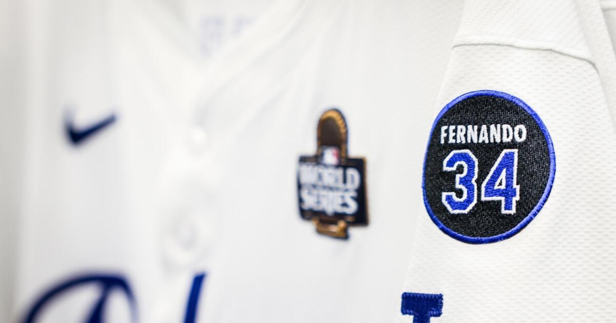 Why The Dodgers Wear A 34 Patch On Their Jerseys In The World Series, Explained - Foto 12