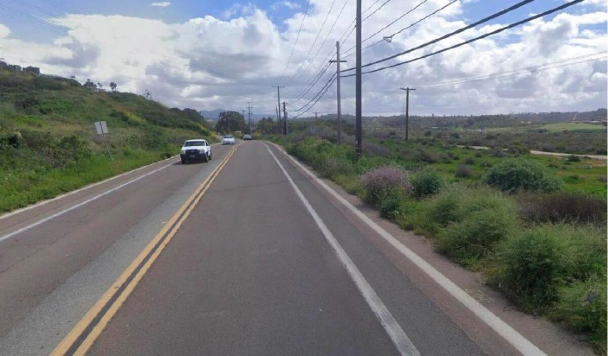 A new transmission line will go underground along Via De La Valle.