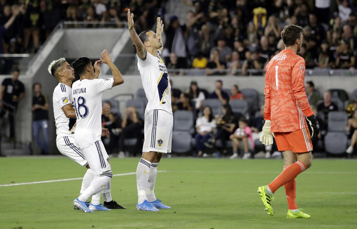 It's going to be a spectacle: LA Galaxy, LAFC await record