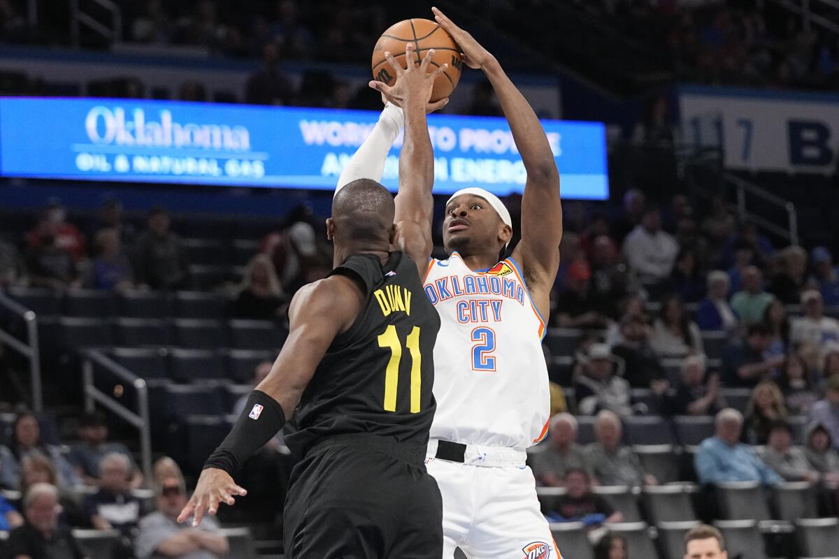 Shai Gilgeous-Alexander may return on Saturday after missing last game