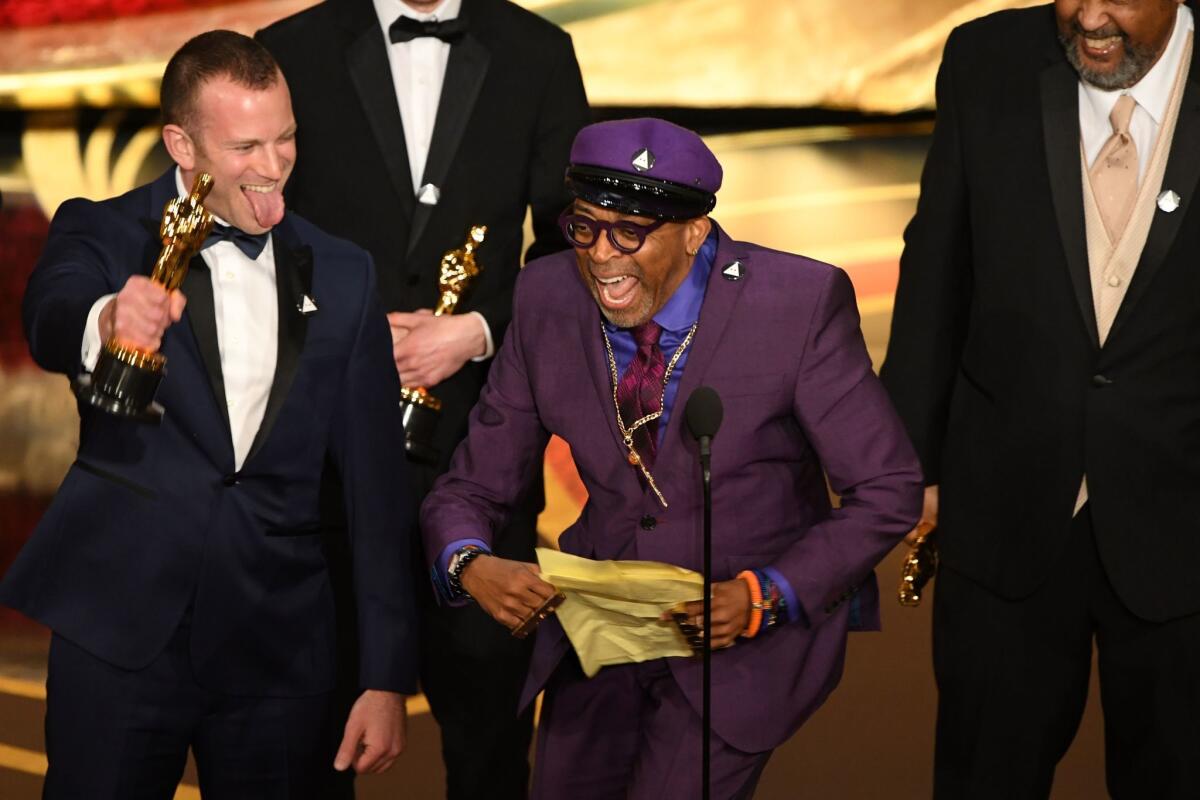 La cinta "BlacKkKlansman" le dio a su creador Spike Lee un importante Oscar.