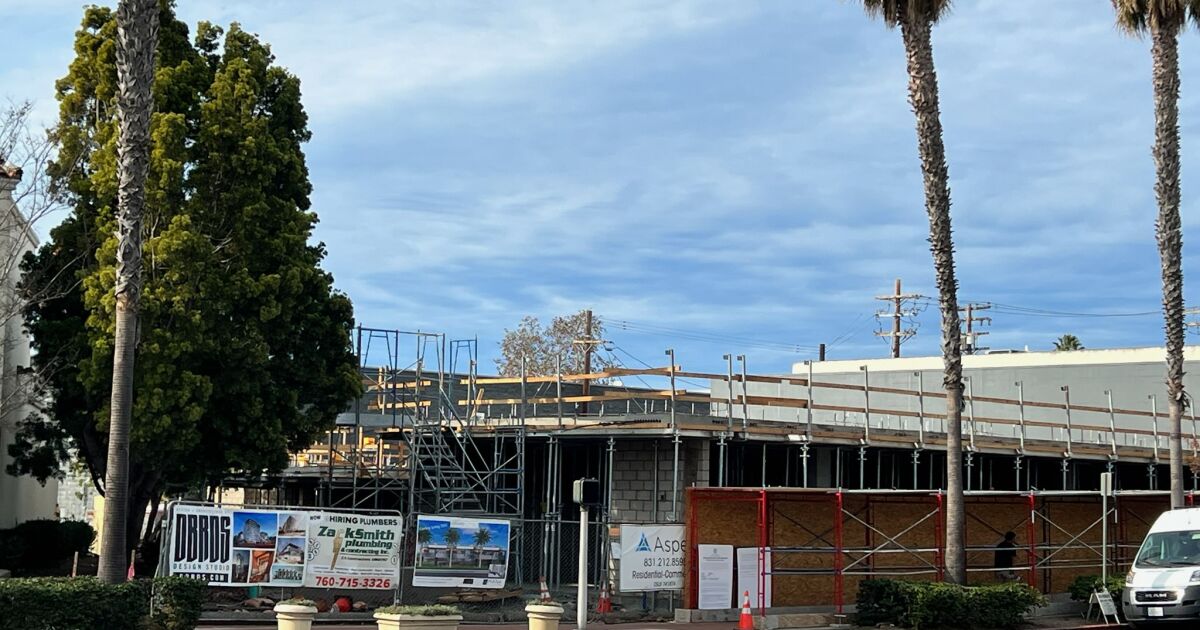 Einzelhandels-/Wohnungsprojekt Girard Avenue Lofts räumt weitere lokale Überprüfung über „Mezzanine“-Bereich ab Einzelhandels-/Wohnungsprojekt Girard Avenue Lofts räumt weitere lokale Überprüfung über „Mezzanine“-Bereich ab