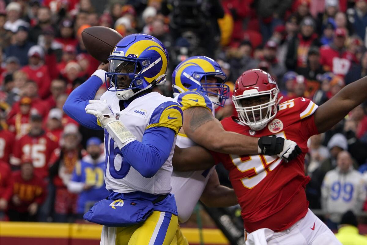 Undermanned Rams can't keep up with Patrick Mahomes, Chiefs - Los ...