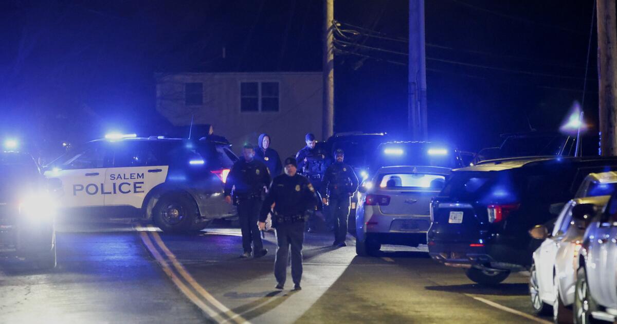 Trump suspende programa de loteria do Green Card, permitindo que suspeitos de tiroteio na Brown University e no MIT entrem nos EUA Trump suspende programa de loteria do Green Card, permitindo que suspeitos de tiroteio na Brown University e no MIT entrem nos EUA