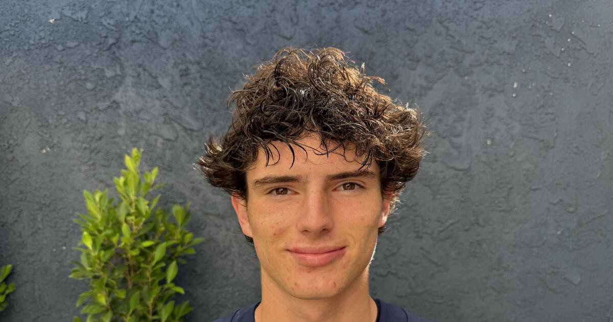 Prep talk: Sherman Oaks Notre Dame has another top kicker in junior Charles Szares