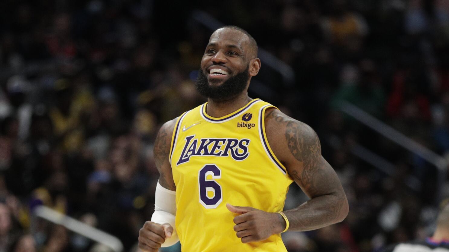 LeBron James signs $97.1 million Lakers contract extension - Los Angeles Times