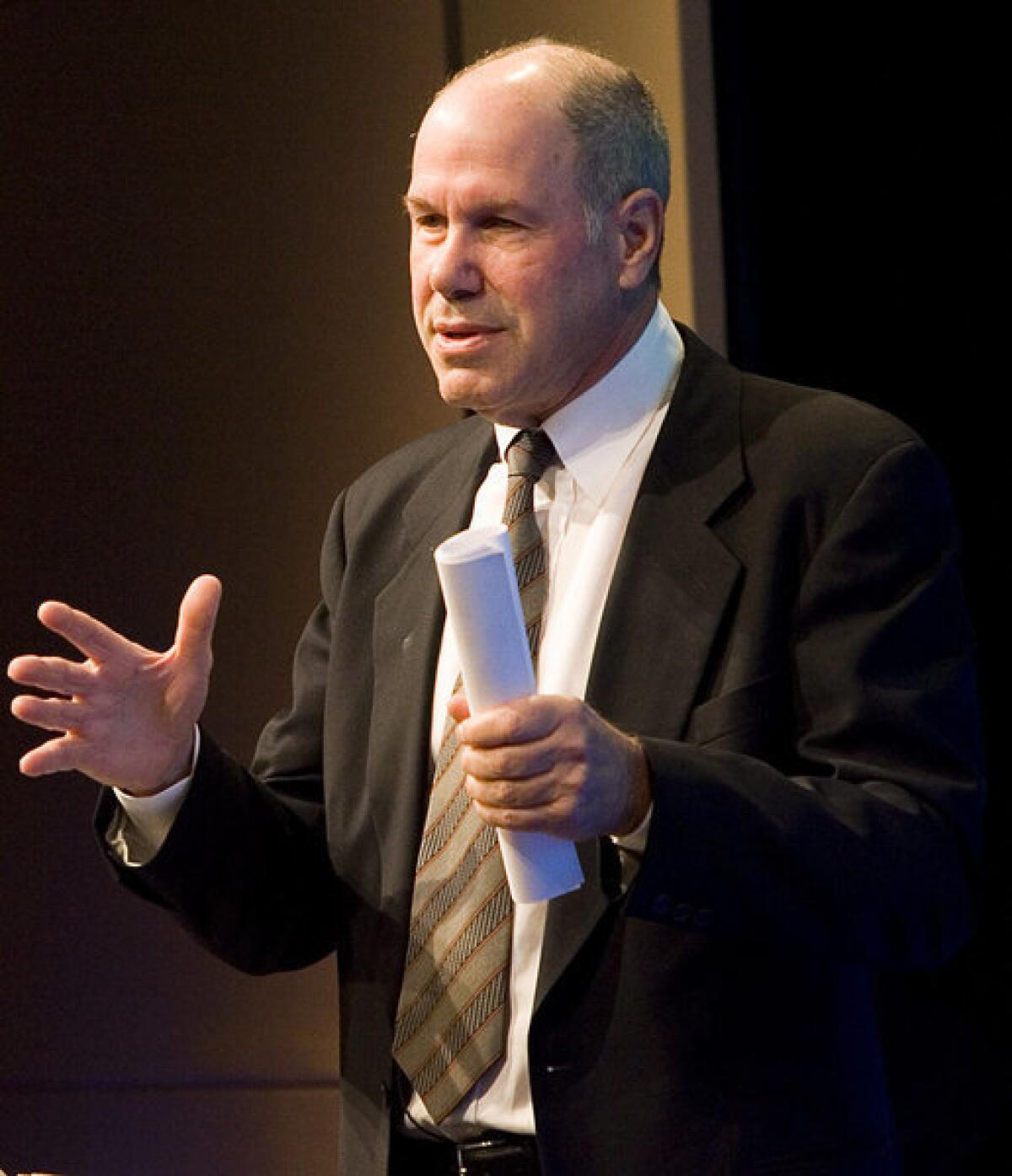 Former Walt Disney Co. Chief Executive Michael Eisner signed a multi-year film distribution deal with Universal Pictures. The larger studio will market and distribute films financed by Eisner's Tornante.