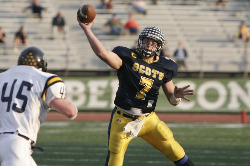 Highland Park's Matthew Stafford throws down field during the Scots' dramatic semi final playoff 41-38 win.