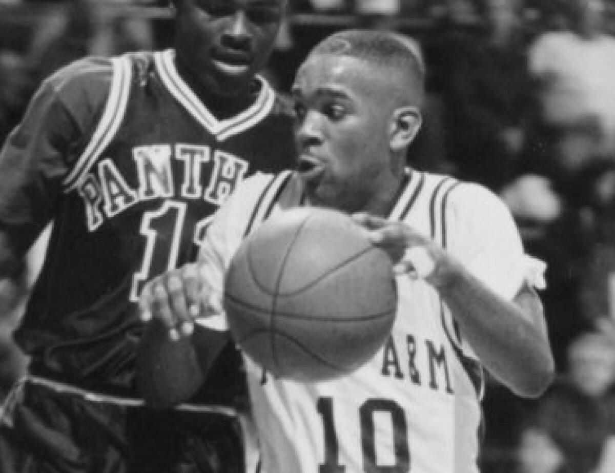 David Edwards played for Texas A&M from 1991 to 1994.