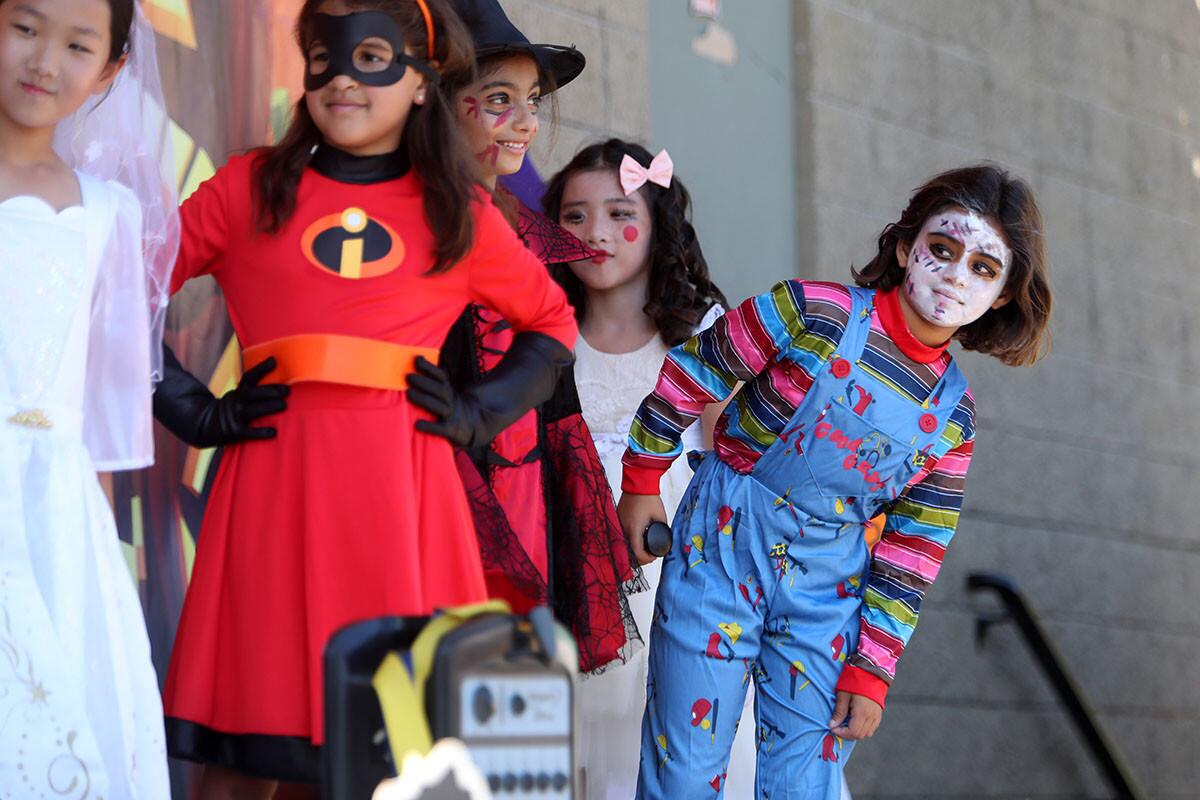 Photo Gallery: La Canada Elementary annual Halloween Haunt