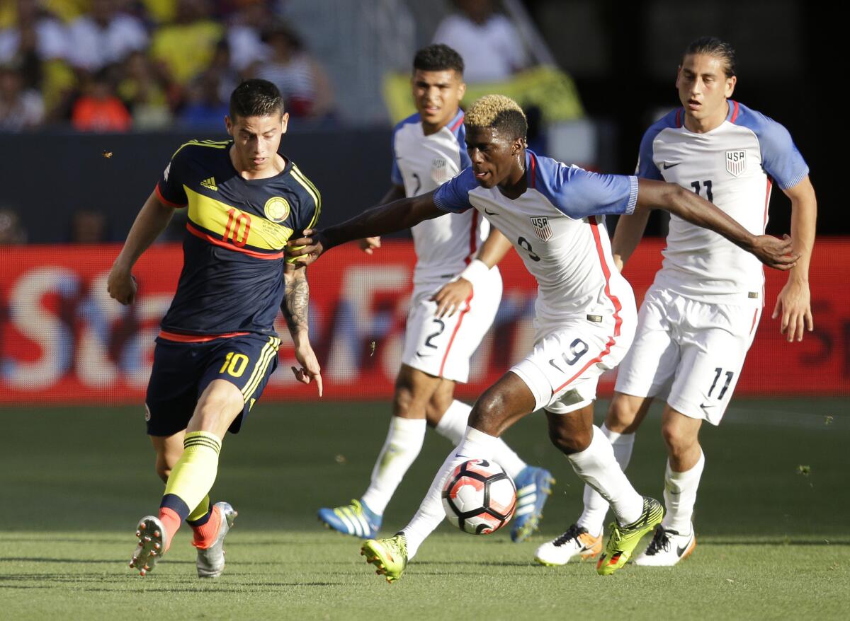 James Rodríguez tuvo un partido regular en el que anotó un gol por la vía del penal.