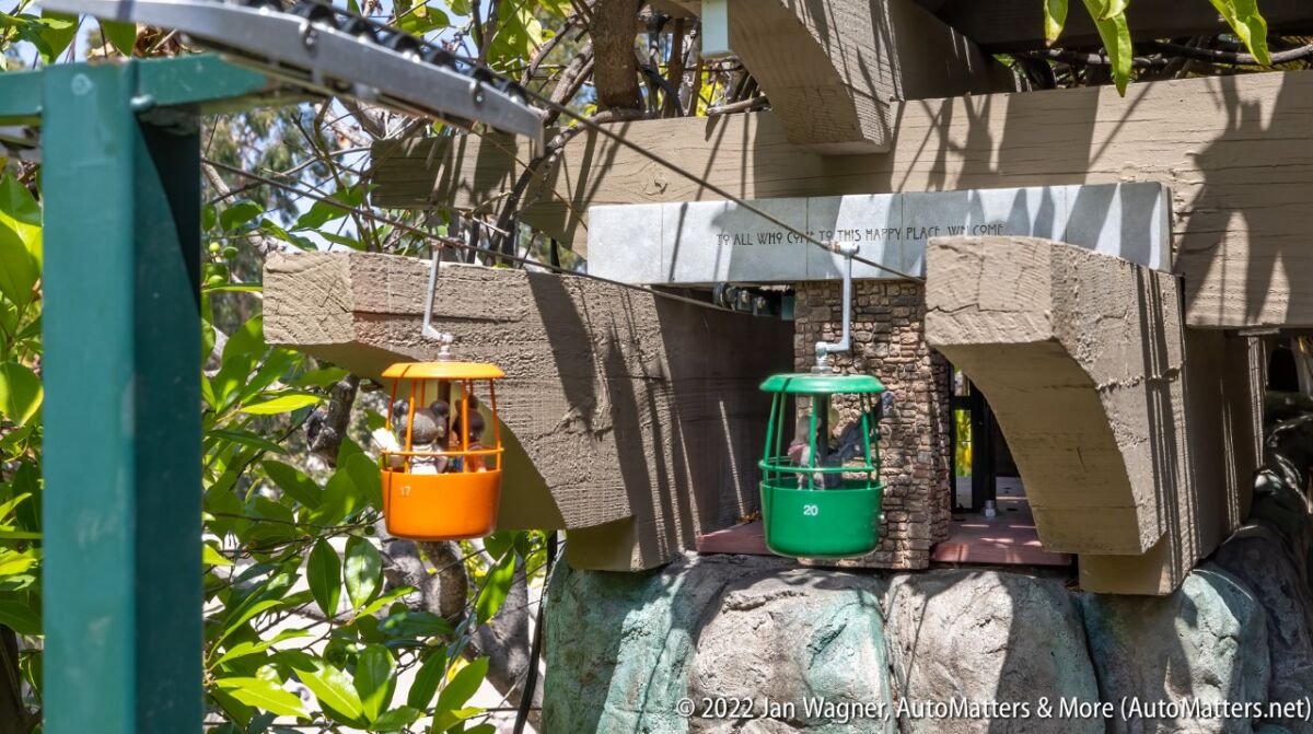 Miniature Von Roll Skyway enters the Castle Peak & Thunder Railroad
