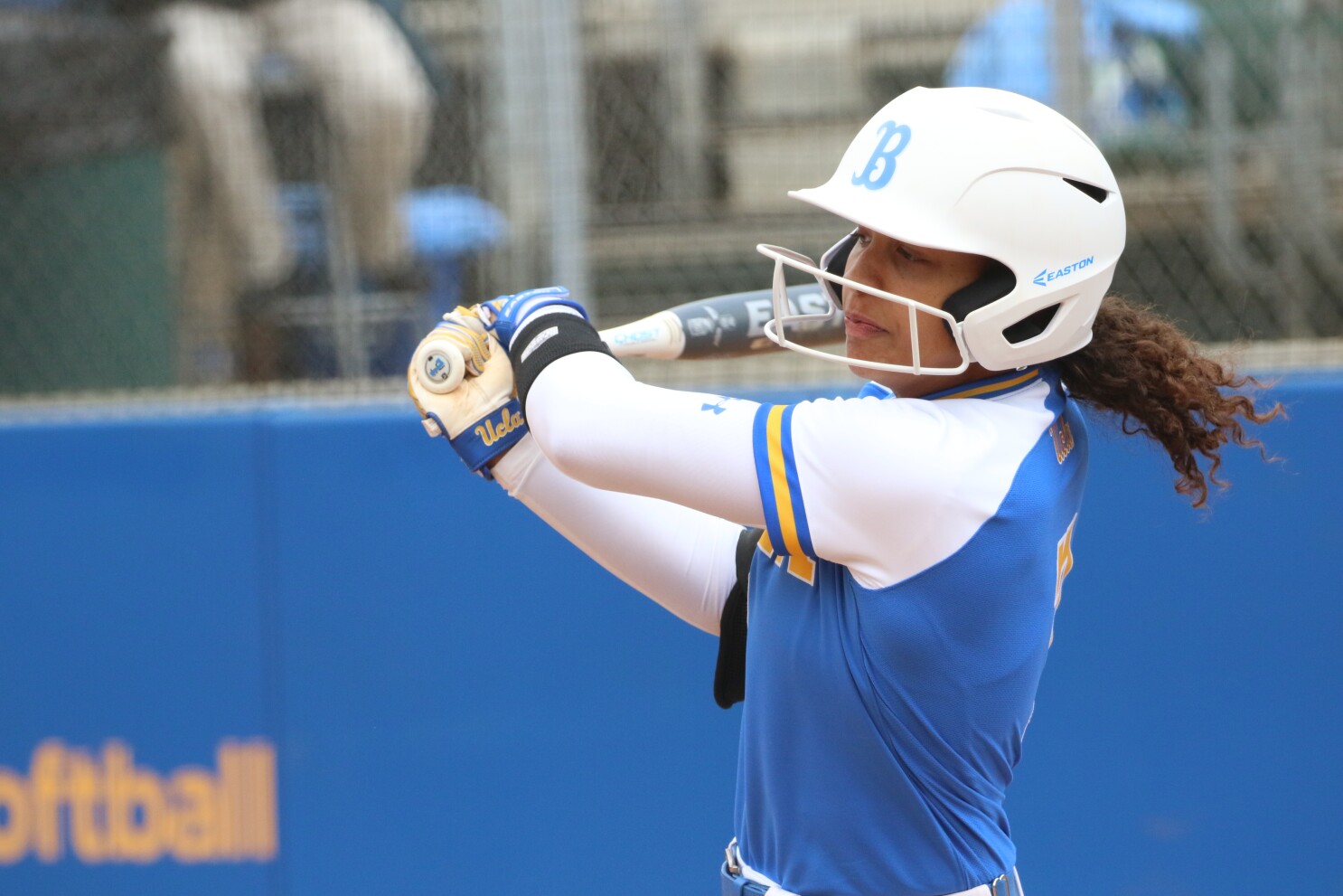 It S Not A National Title But Ucla Softball Finishes At No 1 Los Angeles Times