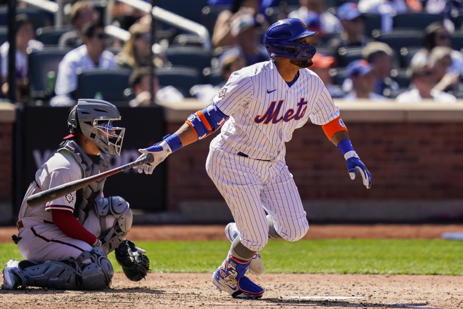 The Mets have contract decisions on 16 players. Who'll make the cut?
