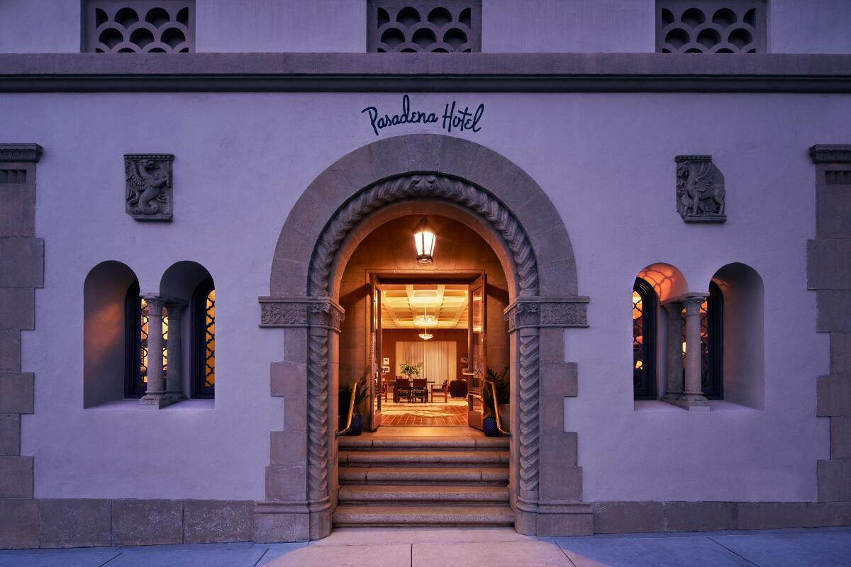 Entrance to the Pasadena Hotel & Pool.