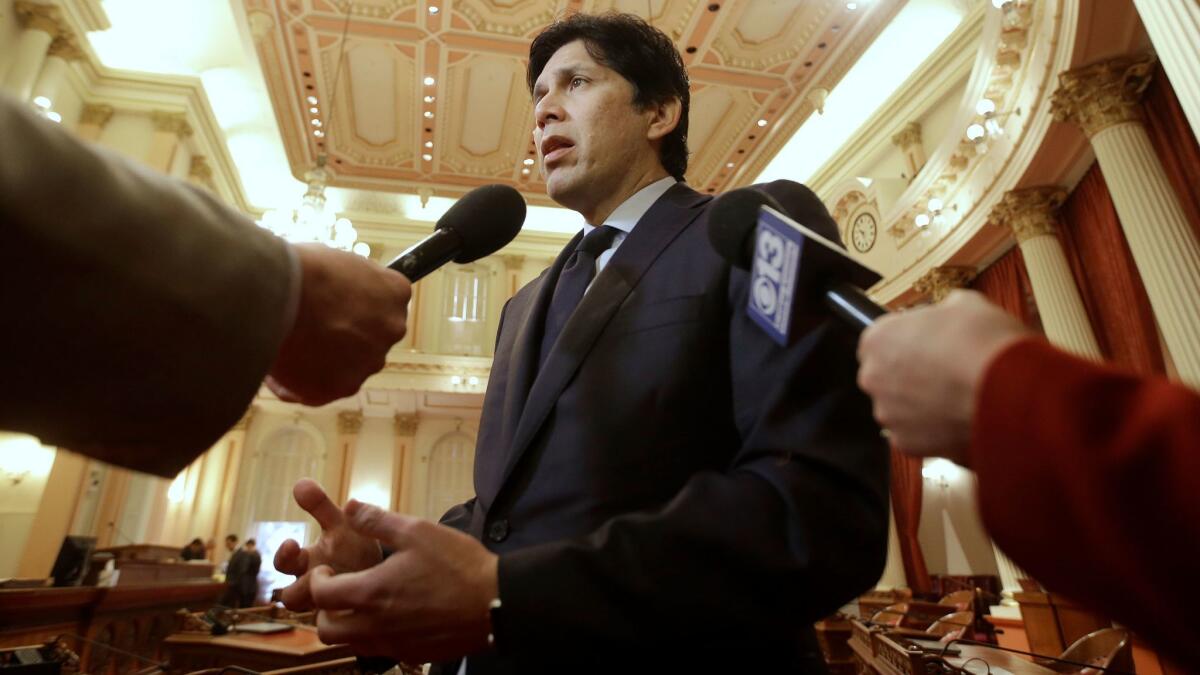 A proposal by state California Senate President Pro Tem Kevin de León would allow residents to keep deducting the full amount they pay in state and local taxes from their federal taxable income.