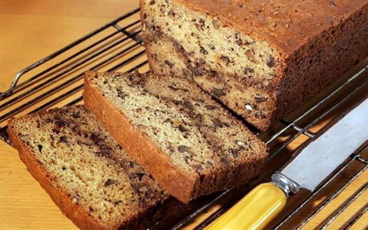 Recipe: Pecan brown-butter bread