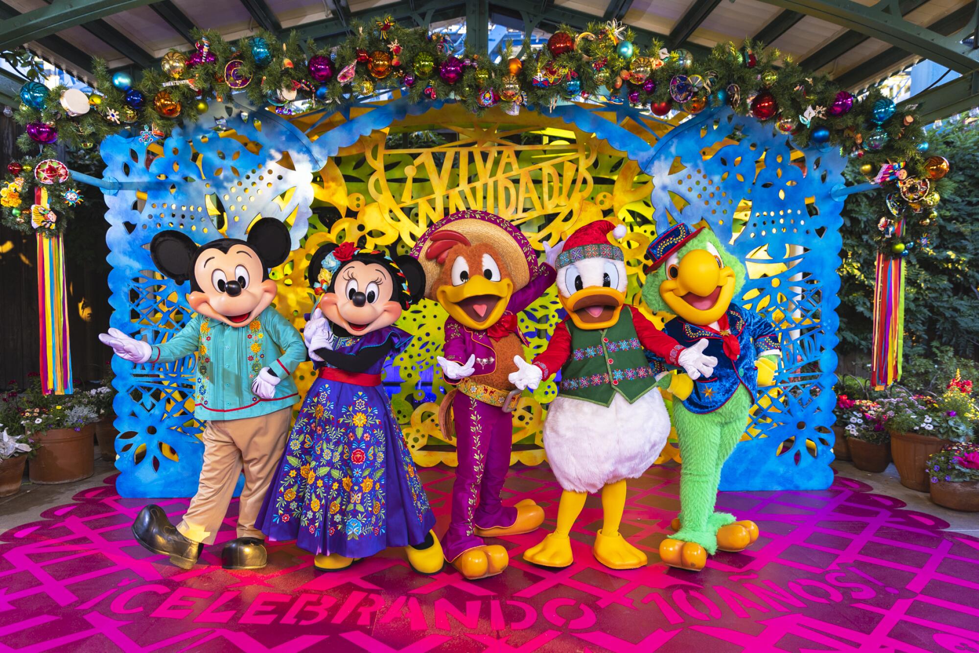 'Viva Navidad' celebra su décimo aniversario en Disney California Adventure con música 