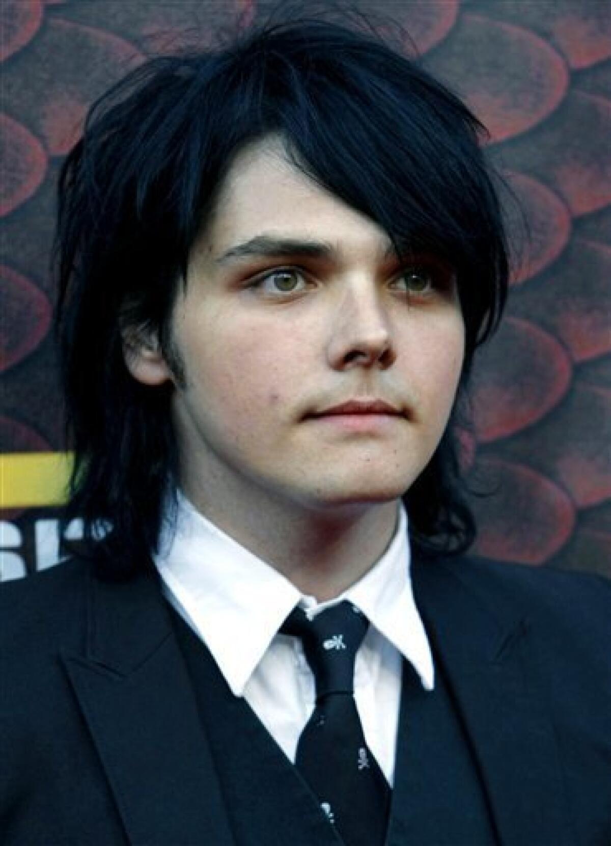 My Chemical Romance singer to be a dad - The San Diego Union-Tribune