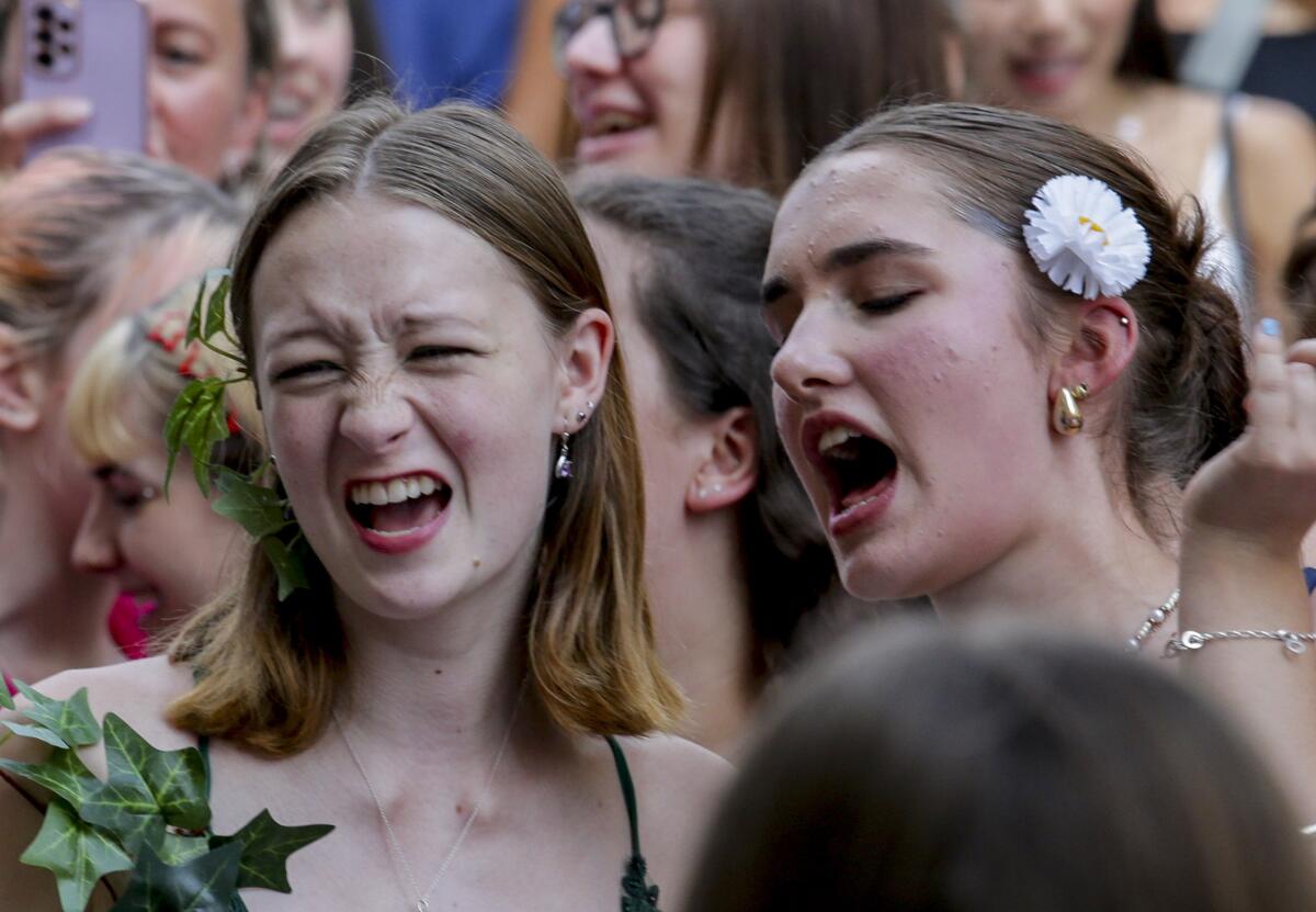 Taylor Swift fans in Vienna 