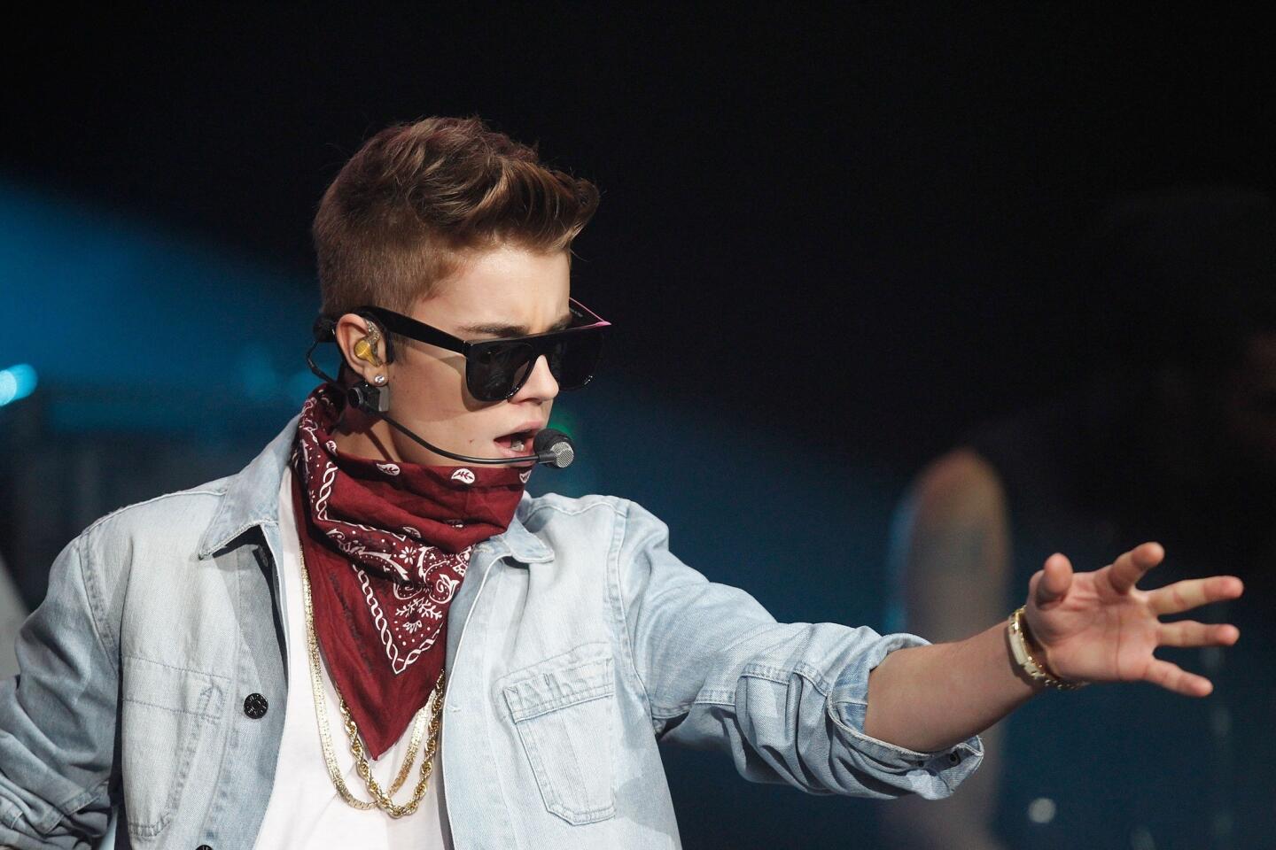 Drugs and stun gun found on Justin Bieber's tour bus in Sweden