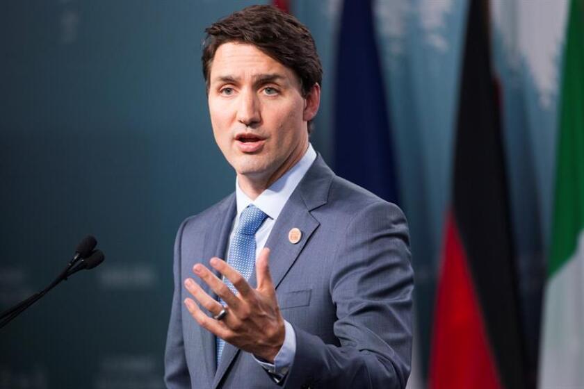 El primer ministro canadiense, Justin Trudeau, se defendió hoy de unas acusaciones que apuntan que en el año 2000 supuestamente tocó de forma inapropiada a una periodista durante un festival de música. EFE/EPA/ARCHIVO