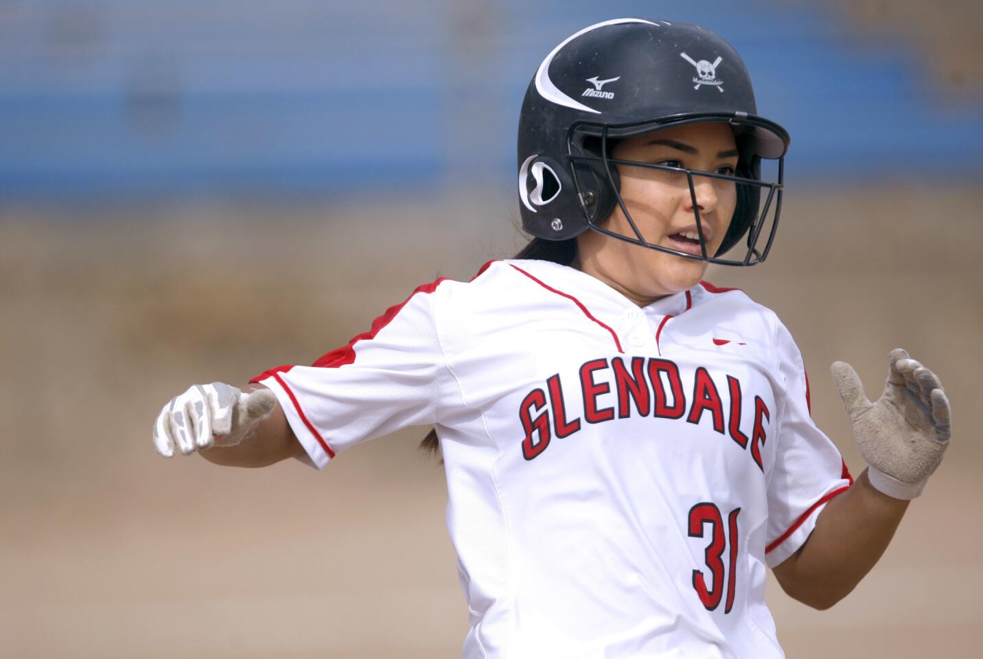 Photo Gallery: Glendale High School softball vs. Burroughs High School