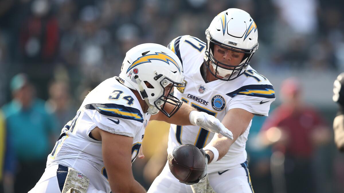 REPORT: Steelers sign ex-Chargers fullback, but it's not Derek Watt