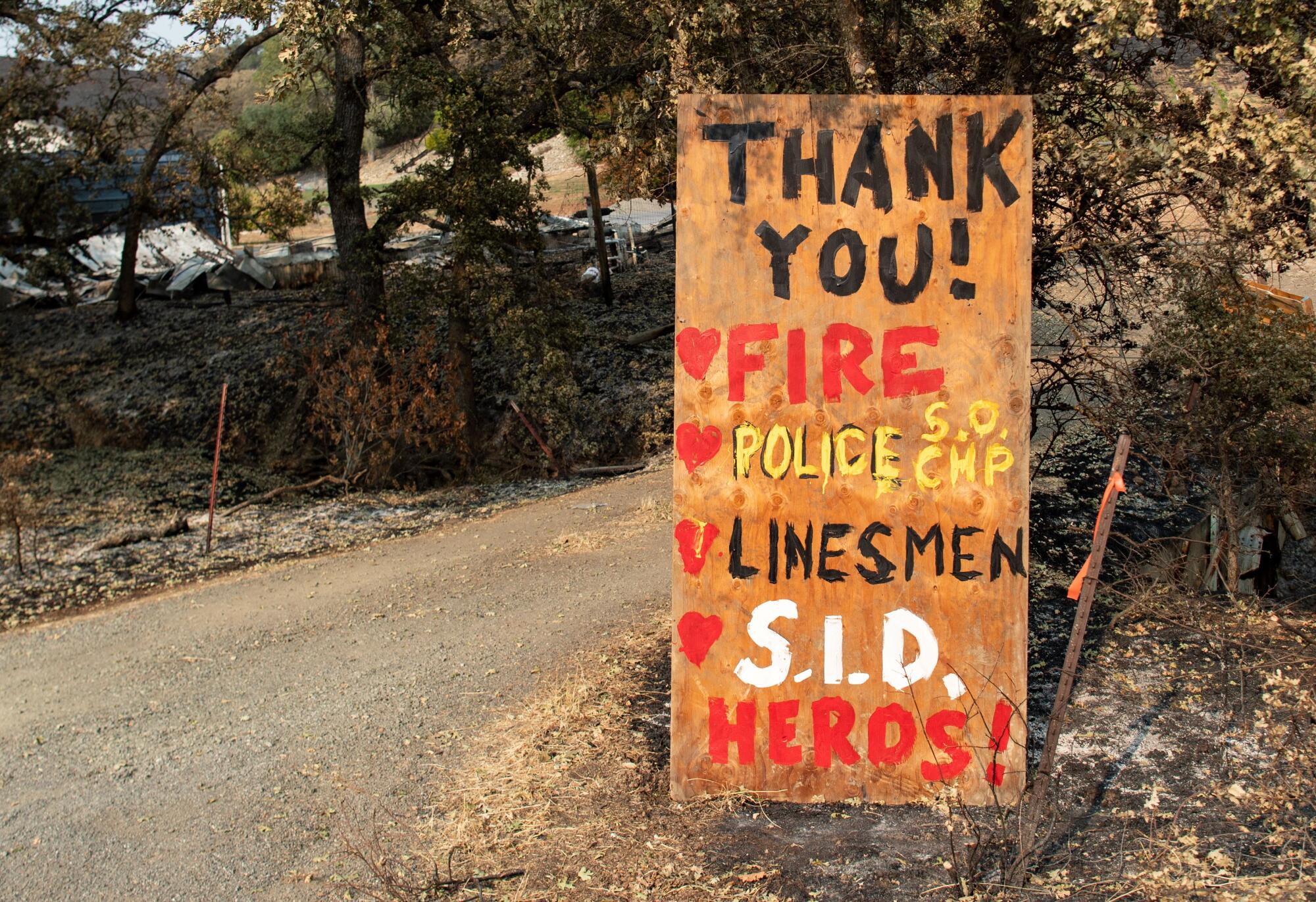 A sign thanks first responders in Bucktown, Calif.