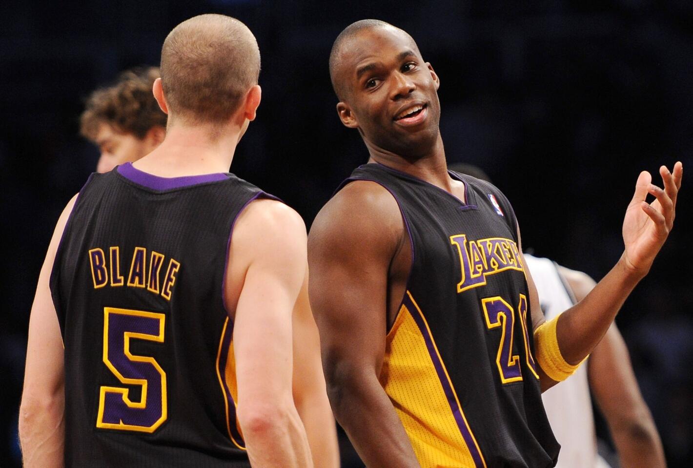 Hardwood wardrobe advantage: Lakers
