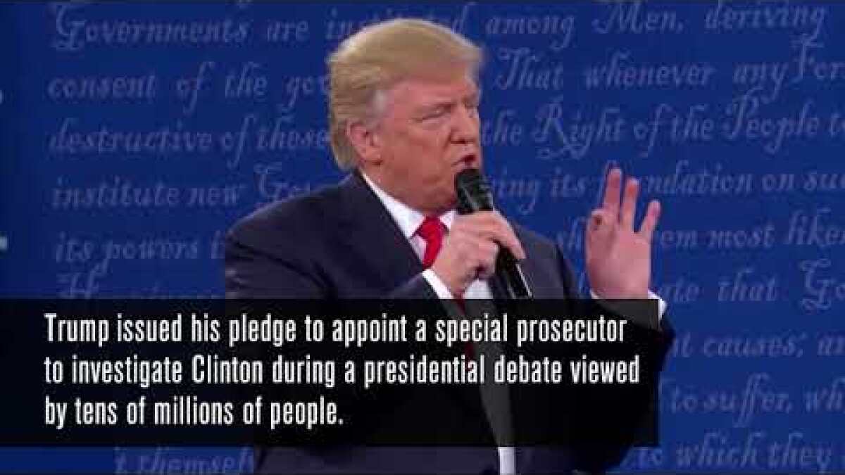 Call To Lock Her Up Puts Trump In A Bind Over His Threat To Prosecute Hillary Clinton Los Angeles Times