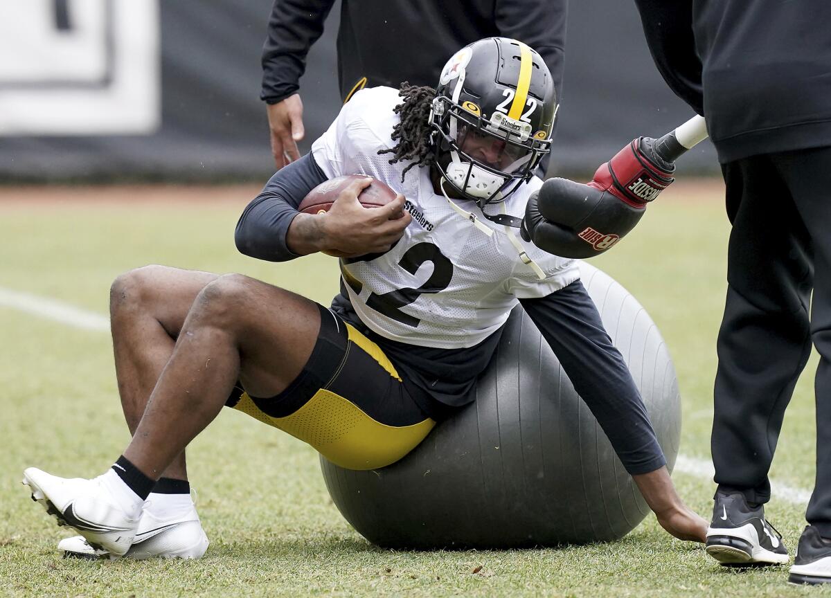 Working hard or hardly working? Najee Harris says it's both - The